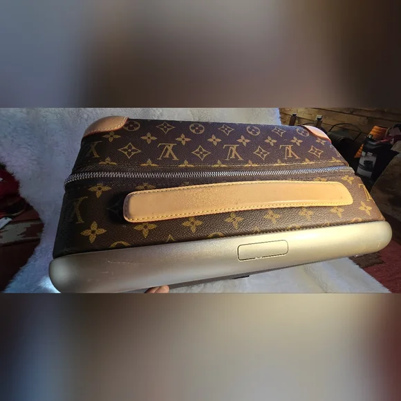 Louis Vuitton Horizon 55 Carry-On M23203 - Picture 8 of 15